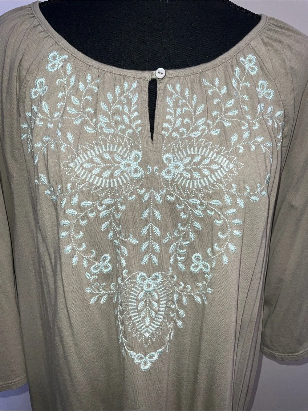 J. Jill Embroidered Boho Tunic Top, EUC - Picture 3 of 10